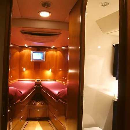 Italo Sailing Yachts 칼리아리