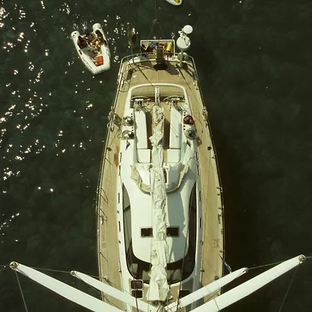 보트호텔 Italo Sailing Yachts *