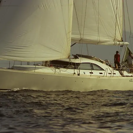 보트호텔 Italo Sailing Yachts *