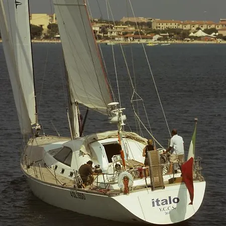 보트호텔 Italo Sailing Yachts