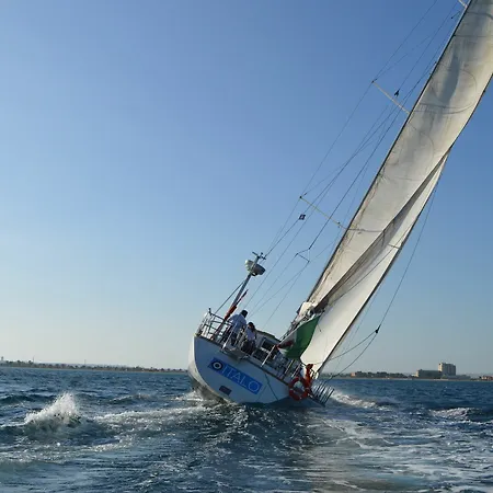 Italo Sailing Yachts Πλωτό κατάλυμα Κάλιαρι